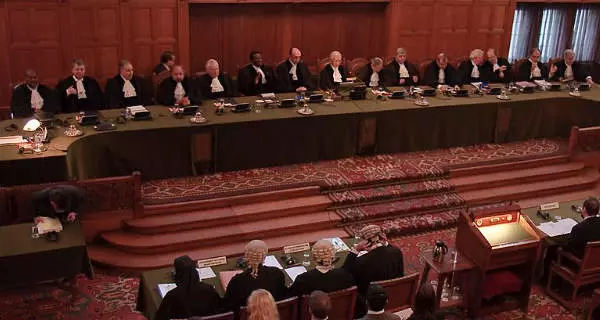 Grand Hall de Justice de Palais de La Paix à La Haye Pays-Bas | Wikipedia | Lybil BER | CC BY-SA 4.0