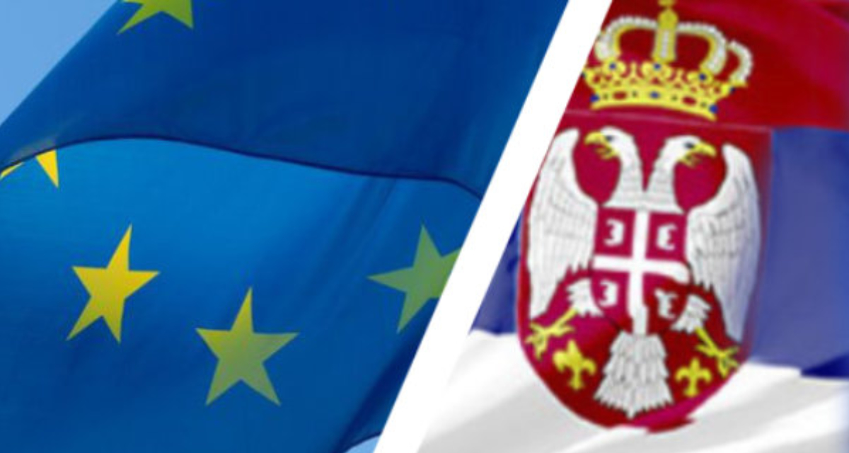 Flaggen EU und Serbien / Collage LpB BW 