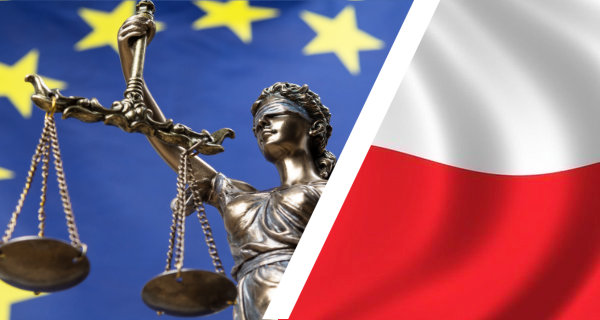 Die Statue von Gerechtigkeit Themis oder Justitia, die Göttin mit verbundenen Augen von Gerechtigkeit, im Hintergrund die europäische Flagge, daneben die polnische Flagge | Collage LpB BW