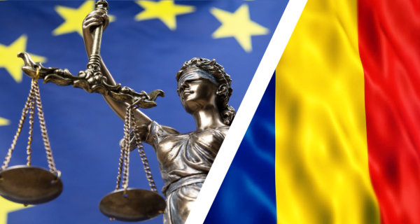 Die Statue von Gerechtigkeit Themis oder Justitia, die Göttin mit verbundenen Augen von Gerechtigkeit, im Hintergrund die europäische Flagge, daneben die rumänische Flagge | Collage LpB BW
